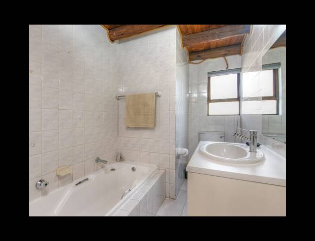 3 BEDROOM APARTMENT FOR SALE IN MORNINGSIDE